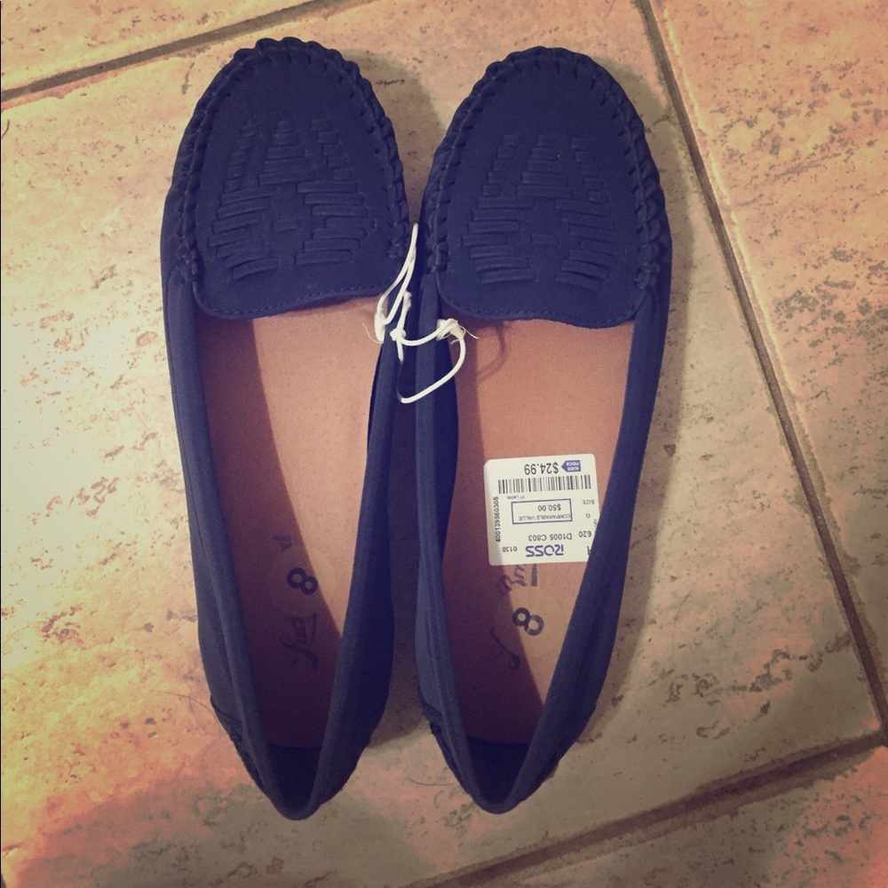 Lucky Brand Navy Flats