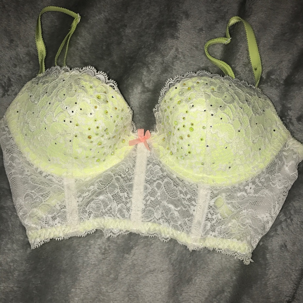 Victoria's Secret bra