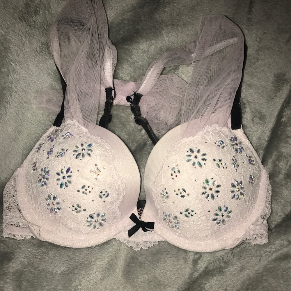 Victoria's Secret push-up bra