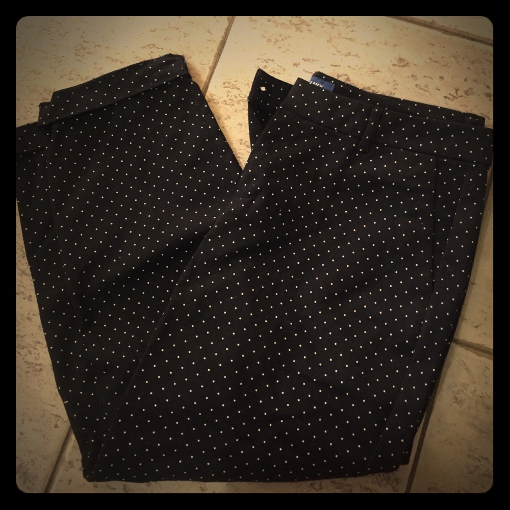Old Navy Harper Cropped Pants NWOT