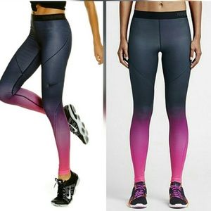 Nike Pro Hyperwarm leggings