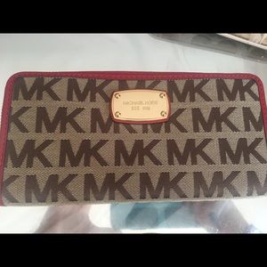 Michael Kors wallet