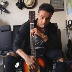 Meet your Posher, Erick