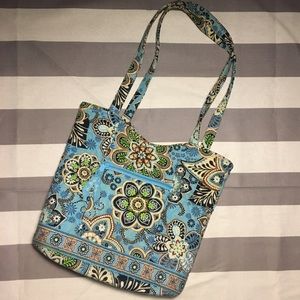 Vera Bradley Quilted Shoulder bag