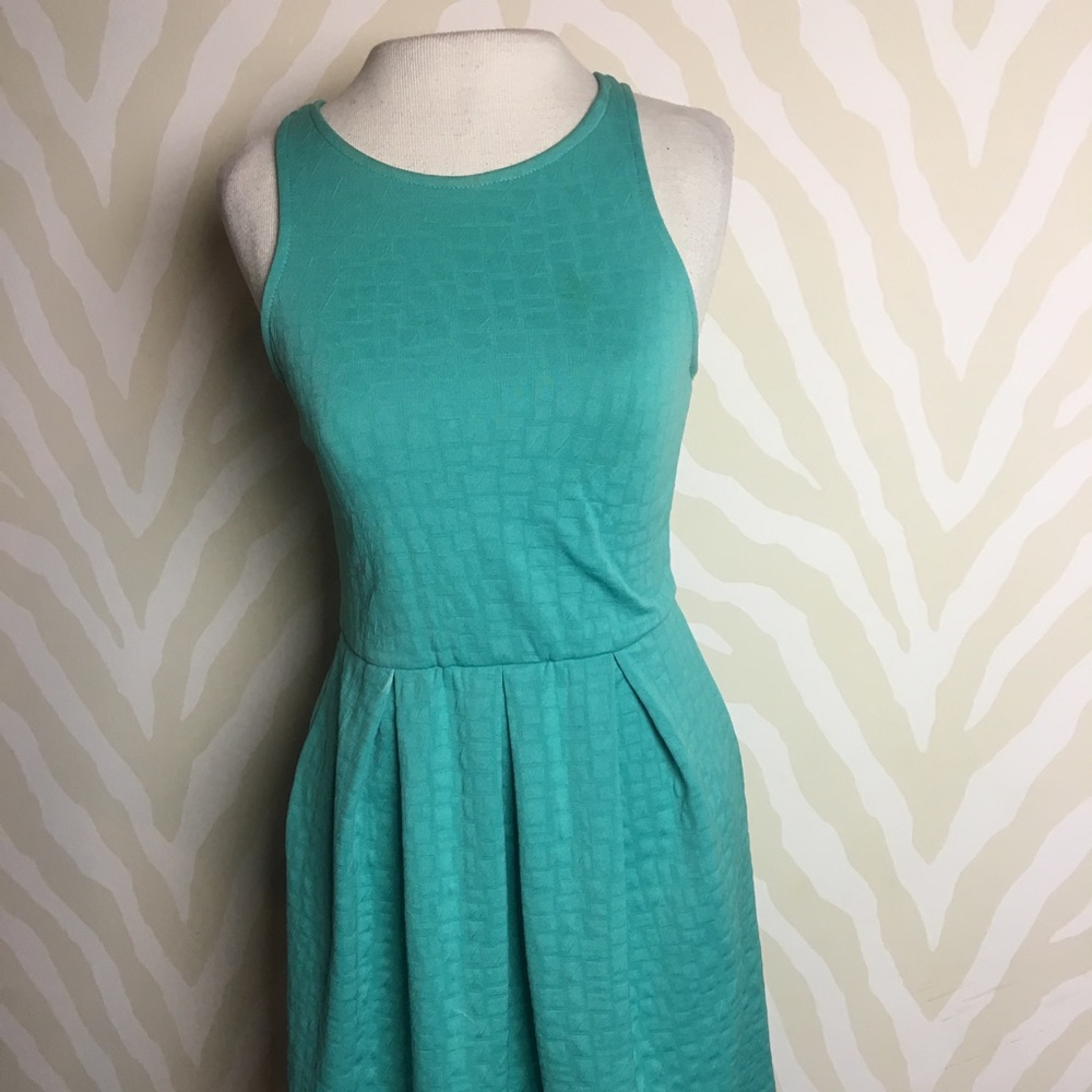Barely worn//Great condition Francesca dress