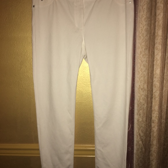 Pants - Picture 2 of 3