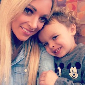 Meet your Posher, Lacey