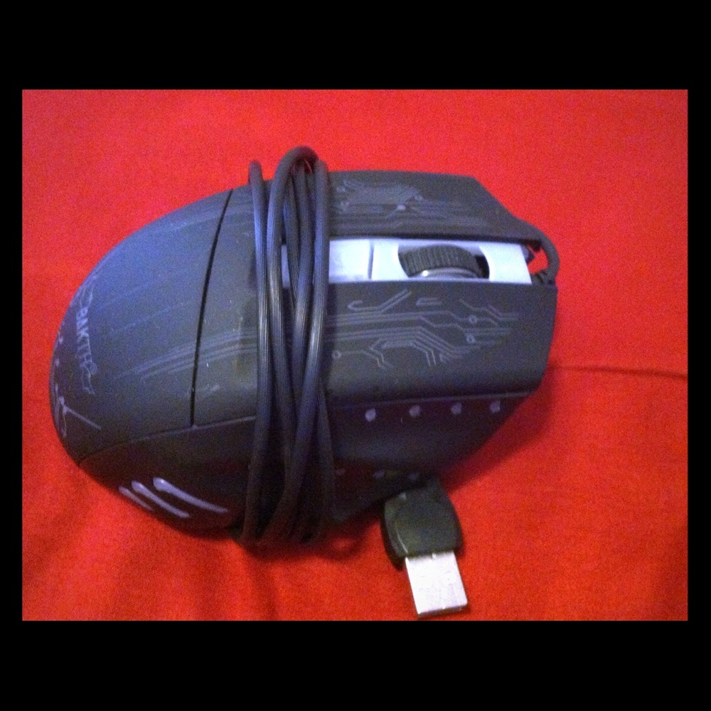 BAKTH Color Changing Mouse