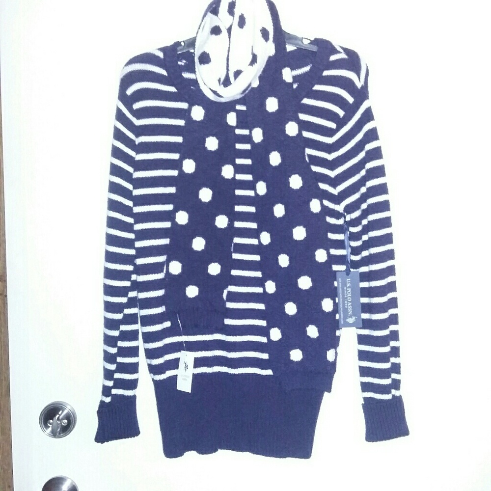 Blue and white sailor colored, sweater and scarf.