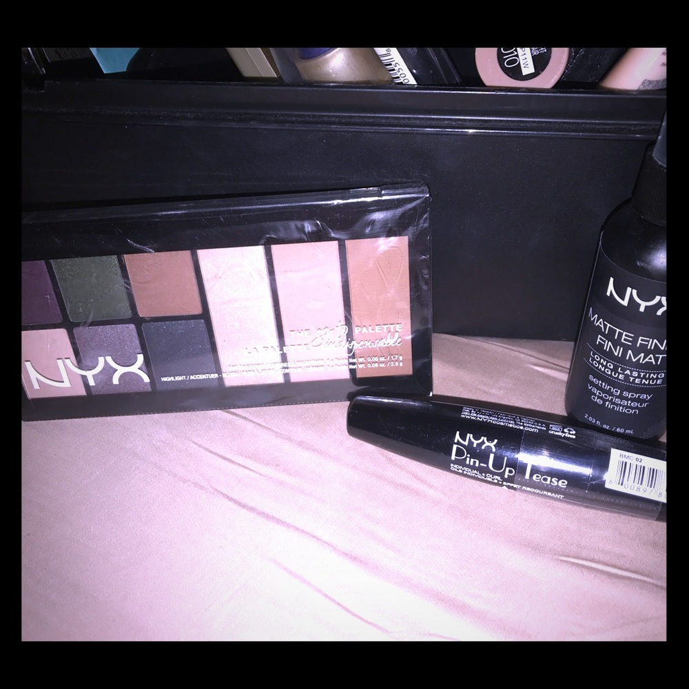 NEW••NYX BEAUTY BUNDLE