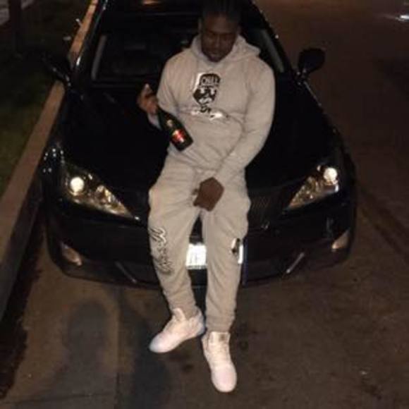 Meet your Posher, Kameron - Picture 1 of 1