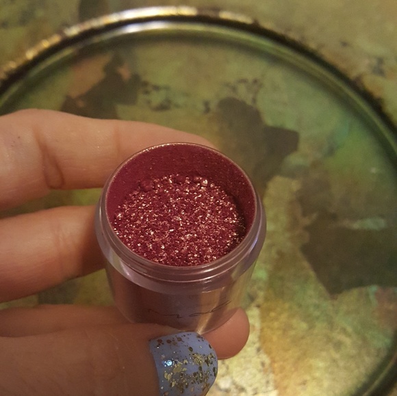 MAC Pigment in "Rose" - Open to Trade! - Picture 2 of 6