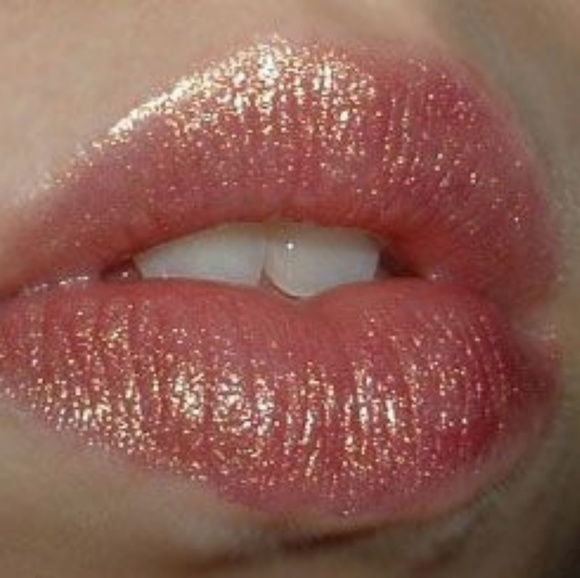 MAC Pigment in "Rose" - Open to Trade! - Picture 6 of 6