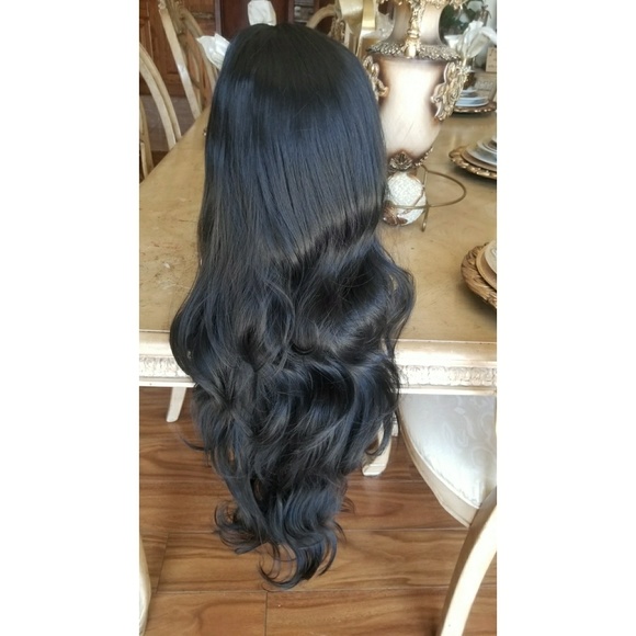 Bodywave Beauty Lacefront Wig 24-26 inches!! main image 4