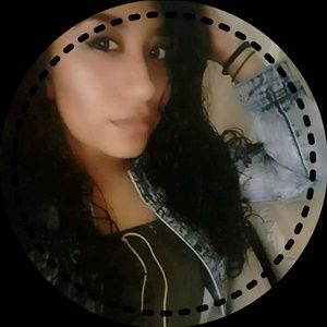 Meet your Posher, Gabriela