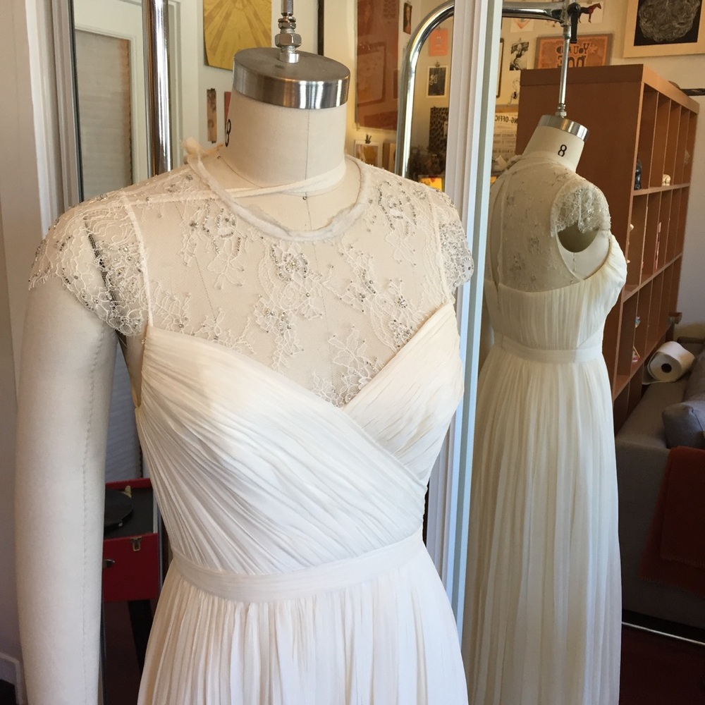 J Crew wedding dress beaded ace & chiffon - Size 2