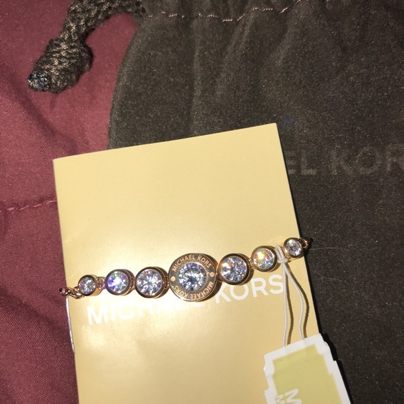 Michael Kors Bracelet✨ - Picture 4 of 5