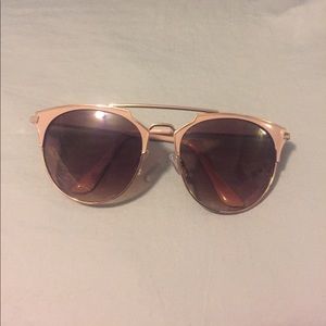 Gold/pink rimmed sunglasses