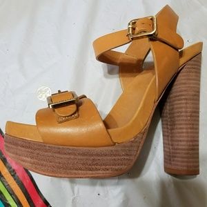 NEW! Tory Burch Tatum Platform