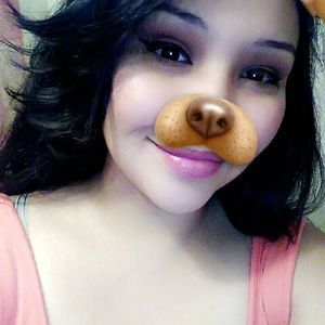 Meet your Posher, Roxana