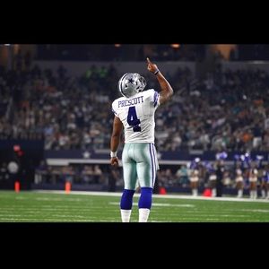 Meet your Posher, Dario