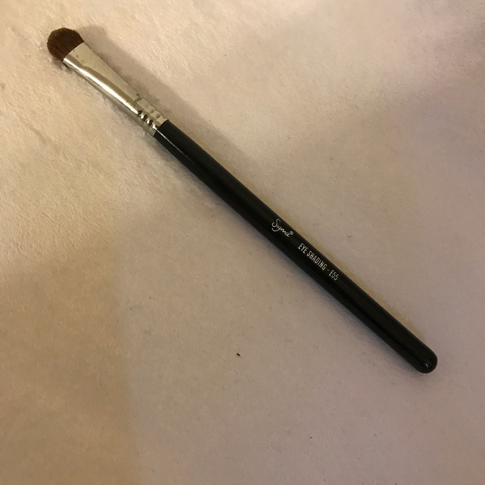 Sigma eye shadow E55