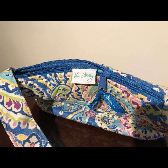 Vera Bradley mini bag - Picture 4 of 4
