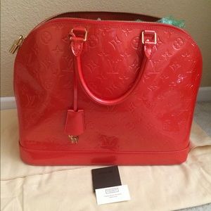 Authentic Louis Vuitton Alma Vernis GM