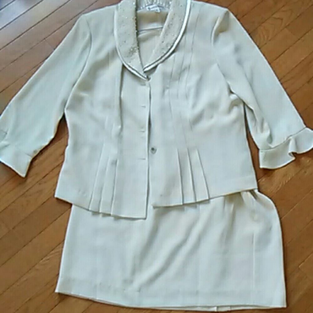Elegant suit