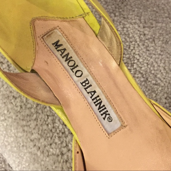 MANOLO BLAHNIK Carolyne mid-heel halter pumps - Picture 6 of 8