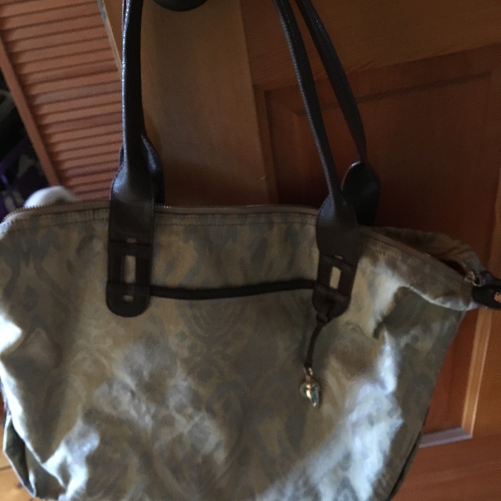 Stella and Dot How Does She Do It Tote Bag