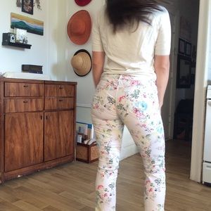 Jessica Simpson floral jeggings