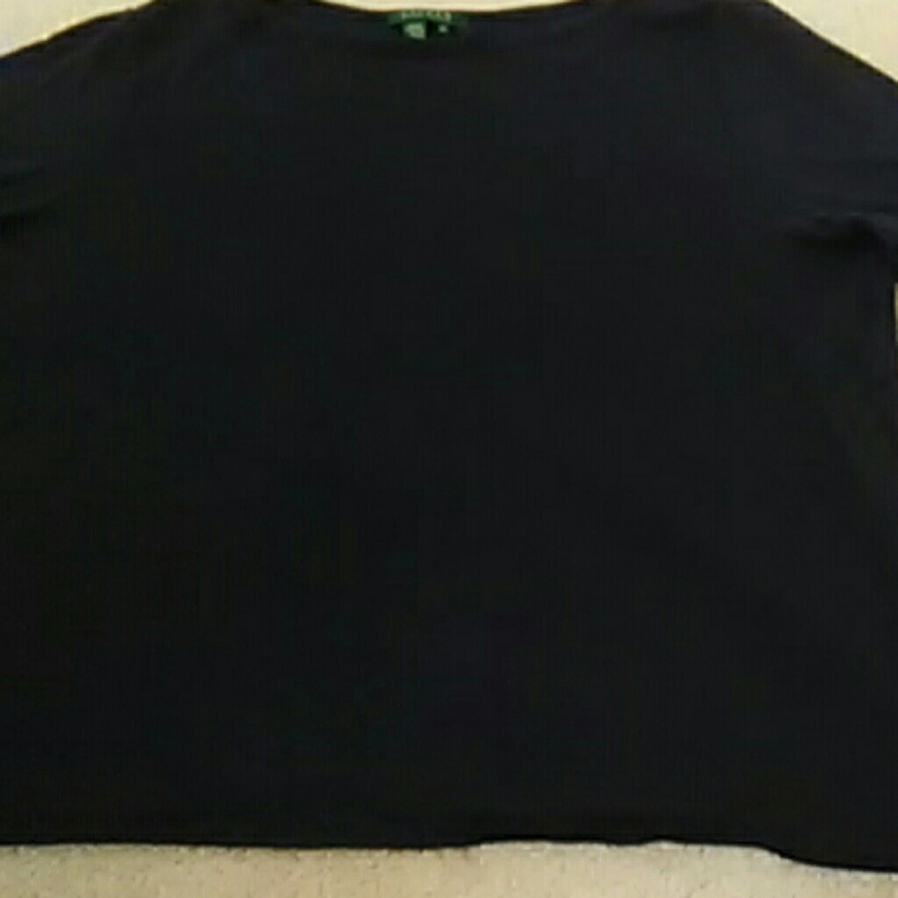 Boatneck navy t shirt