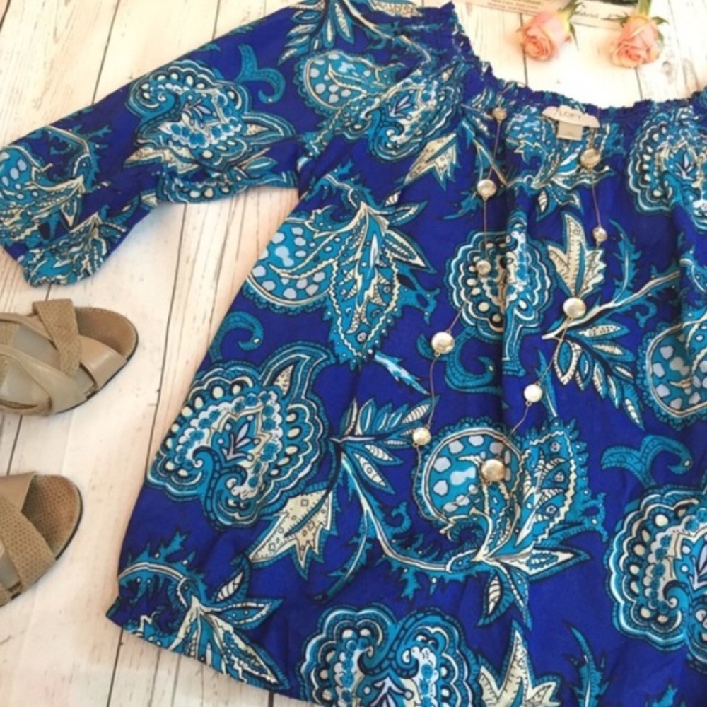 LOFT Blue Paisley Peasant 3/4 sleeve top