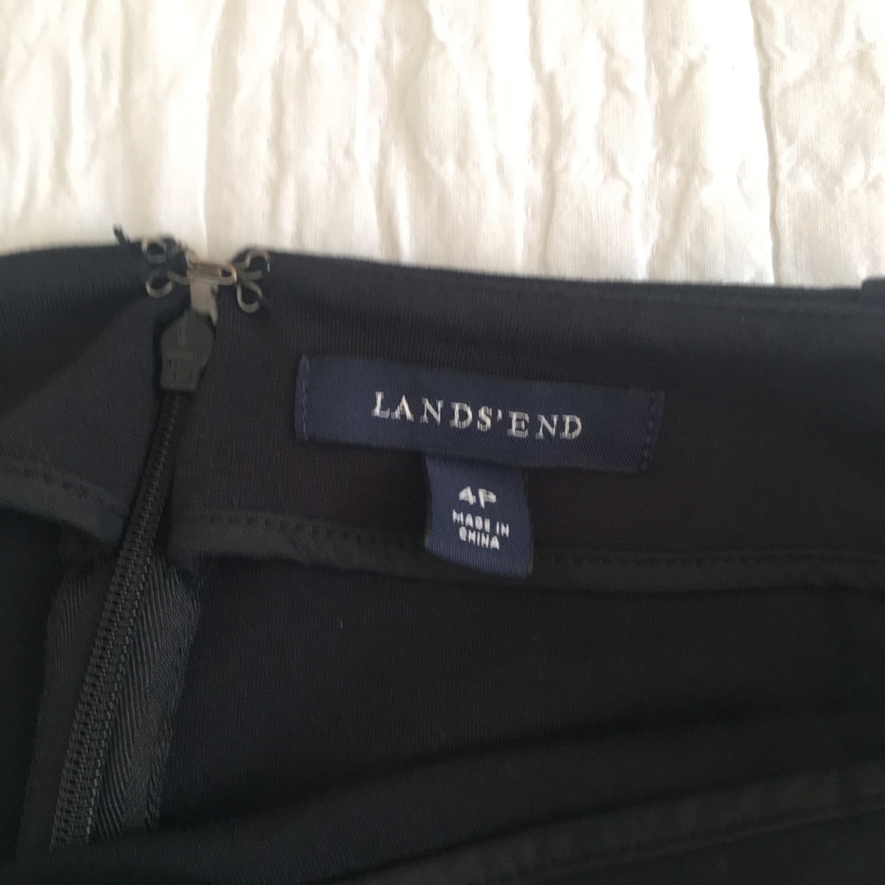 ❌SOLD❌ Lands' End Petite Pencil Skirt - Picture 3 of 4