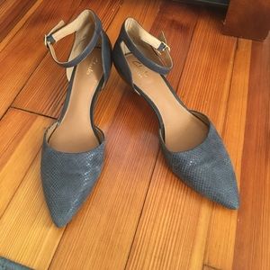 SALE❤️Clark's Artisan Heels Classy and Comfortable