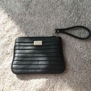 Express wristlet