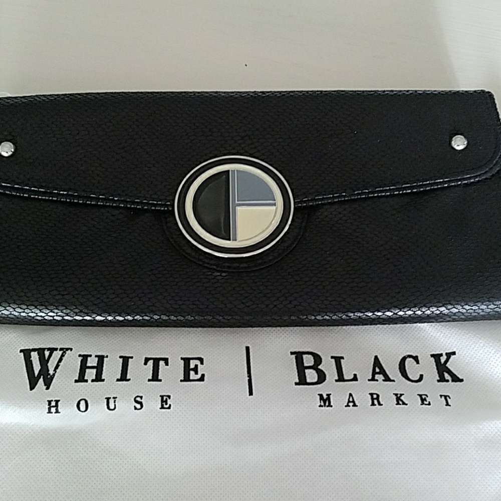 white house black market clutch