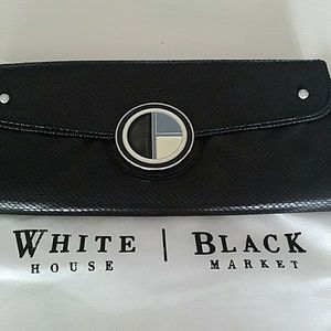 white house black market clutch