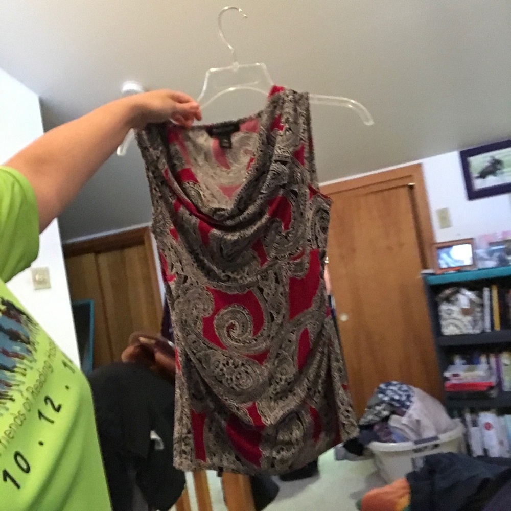 White House black market Blouse