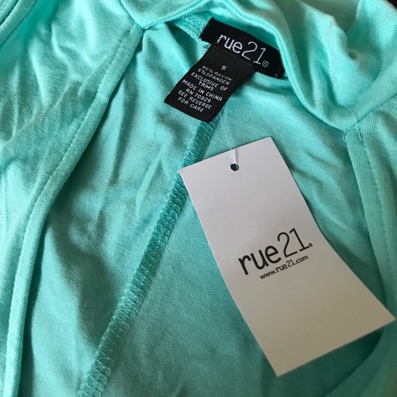 Keyhole dress - Picture 3 of 3