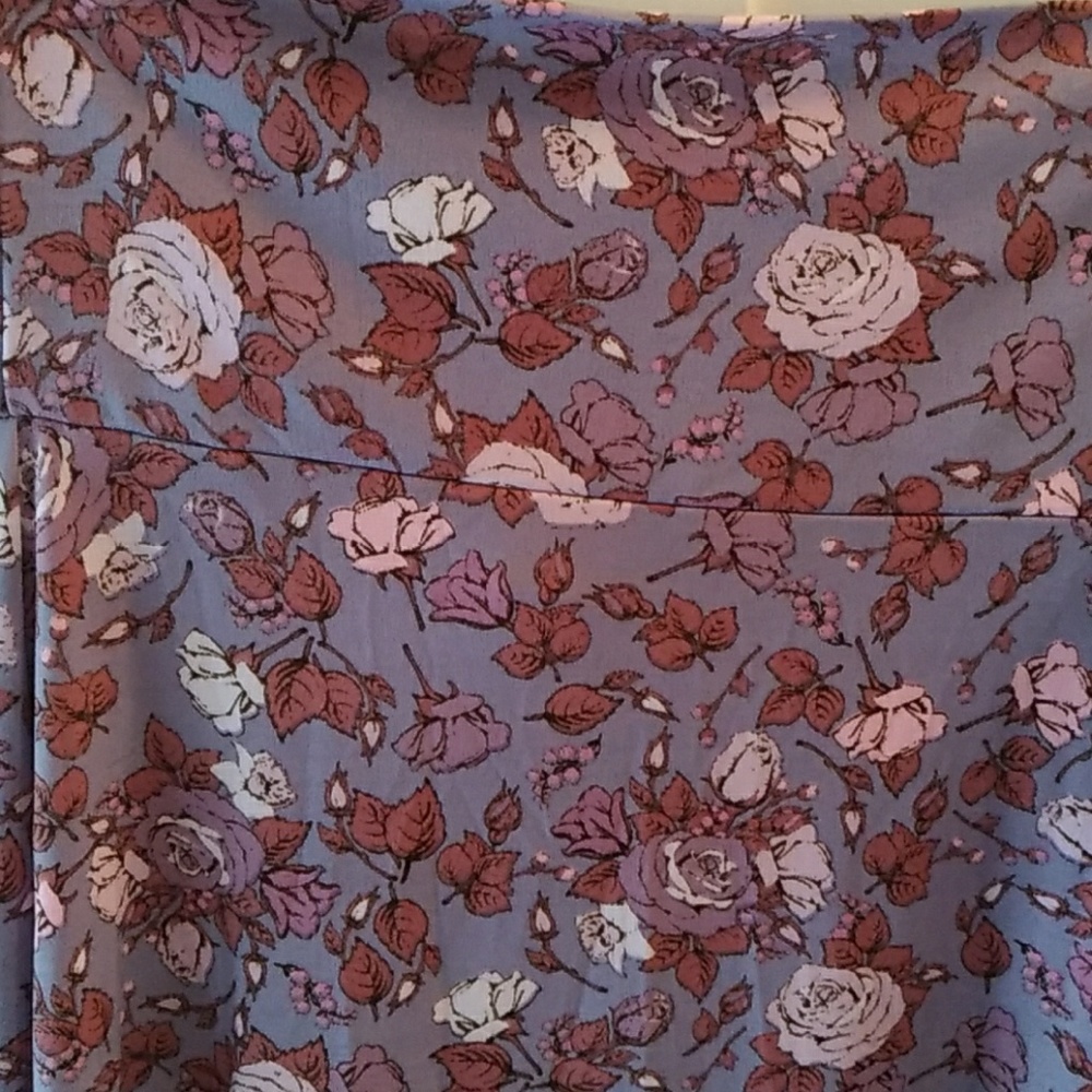 2x lularoe azure skirt lavender with roses, bnwot