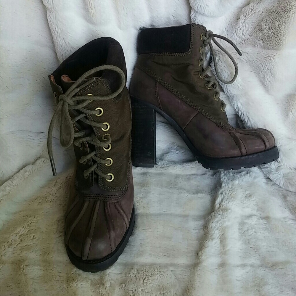 Lucky Brand leather canvas heeled boot
