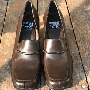 Brown heeled loafers