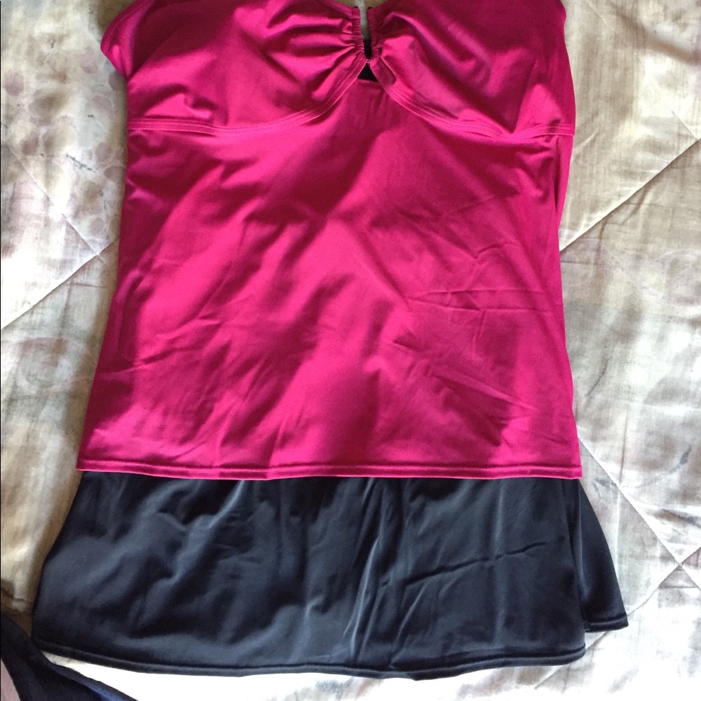 Avenue Swim 2 piece Skirt Tankini