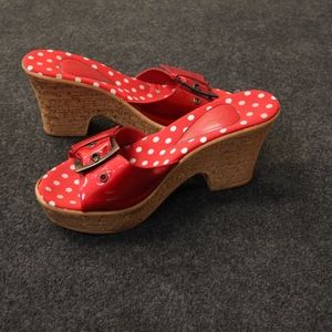 Sandal