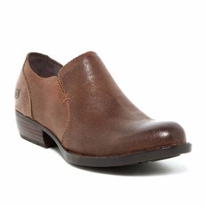 Born Lovise leather ankle bootie