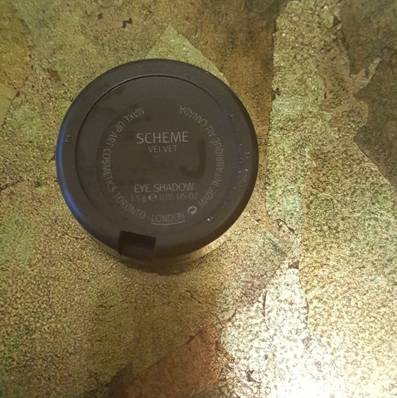 MAC "Scheme" Eyeshadow - Open to Trade! - Picture 2 of 4