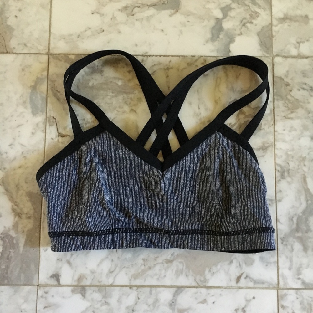 Black Lululemon Sports Bra