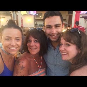 Meet your Posher, Julie